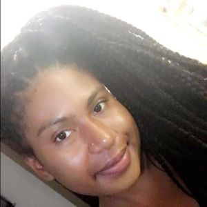 Meet your Posher, Chalyon